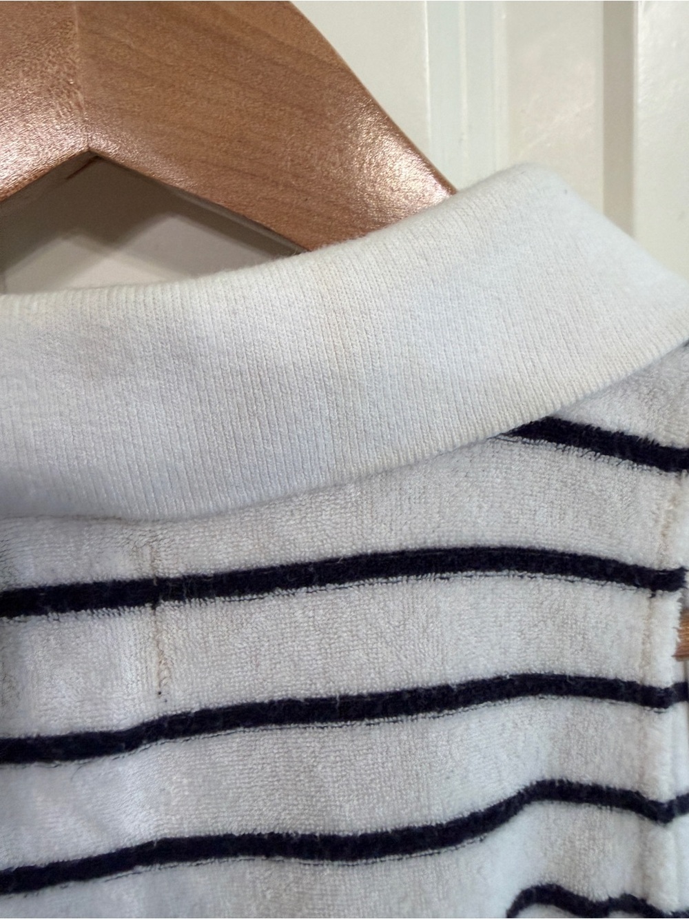 GAP size M White and Navy Striped Sleeveless terrycloth Swim Coverup Dress. - Picture 6 of 9